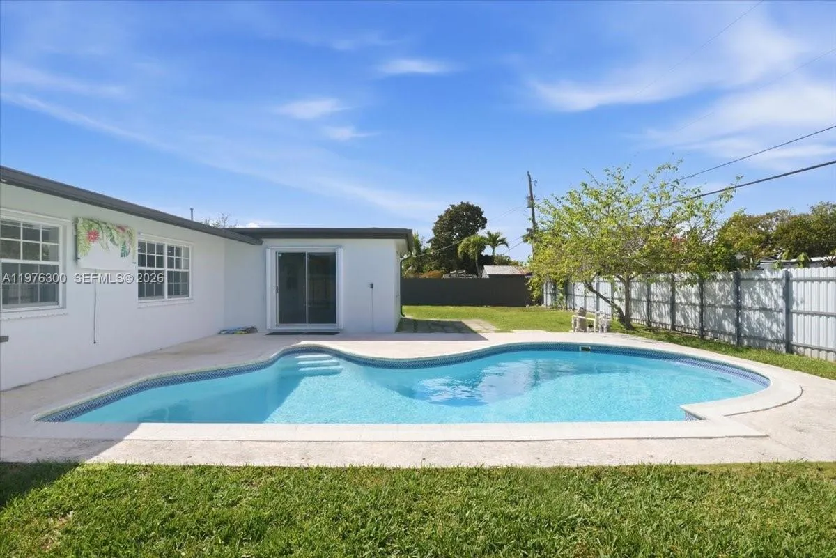 9825 Sw 196, Cutler Bay, Florida 33016, Cutler Bay, Florida 33016, 3 Bedrooms Bedrooms, ,2 BathroomsBathrooms,Residential,For Sale,9825 Sw 196, Cutler Bay, Florida 33016,A11976300