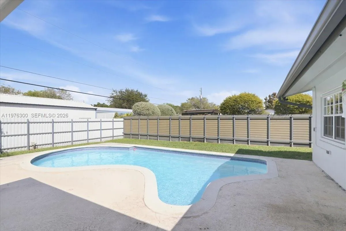 9825 Sw 196, Cutler Bay, Florida 33016, Cutler Bay, Florida 33016, 3 Bedrooms Bedrooms, ,2 BathroomsBathrooms,Residential,For Sale,9825 Sw 196, Cutler Bay, Florida 33016,A11976300