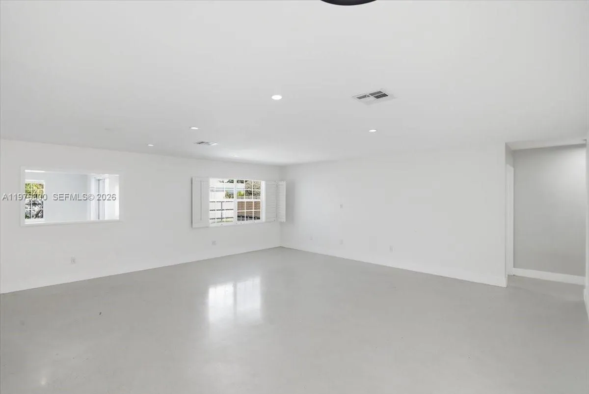 9825 Sw 196, Cutler Bay, Florida 33016, Cutler Bay, Florida 33016, 3 Bedrooms Bedrooms, ,2 BathroomsBathrooms,Residential,For Sale,9825 Sw 196, Cutler Bay, Florida 33016,A11976300
