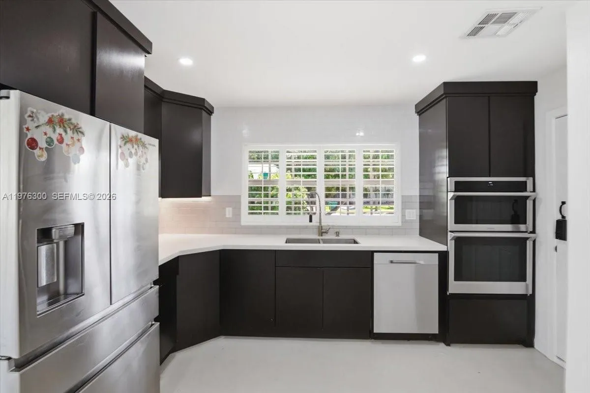 9825 Sw 196, Cutler Bay, Florida 33016, Cutler Bay, Florida 33016, 3 Bedrooms Bedrooms, ,2 BathroomsBathrooms,Residential,For Sale,9825 Sw 196, Cutler Bay, Florida 33016,A11976300