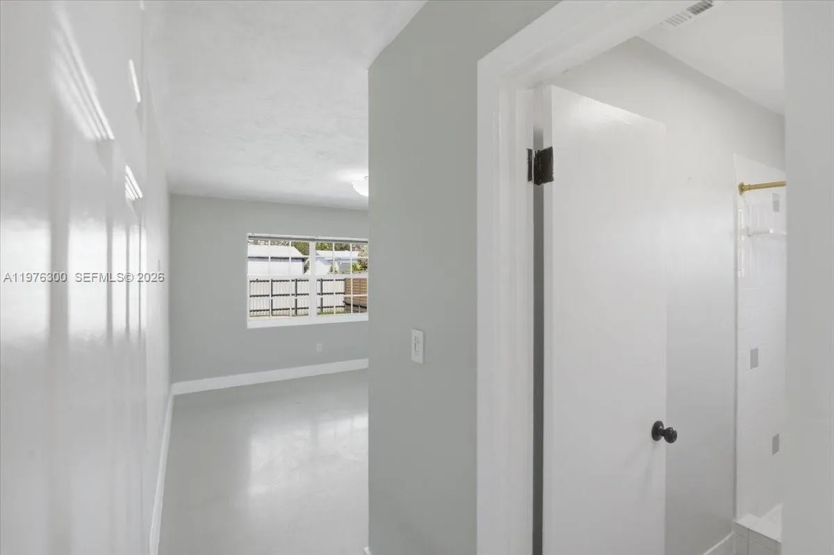 9825 Sw 196, Cutler Bay, Florida 33016, Cutler Bay, Florida 33016, 3 Bedrooms Bedrooms, ,2 BathroomsBathrooms,Residential,For Sale,9825 Sw 196, Cutler Bay, Florida 33016,A11976300