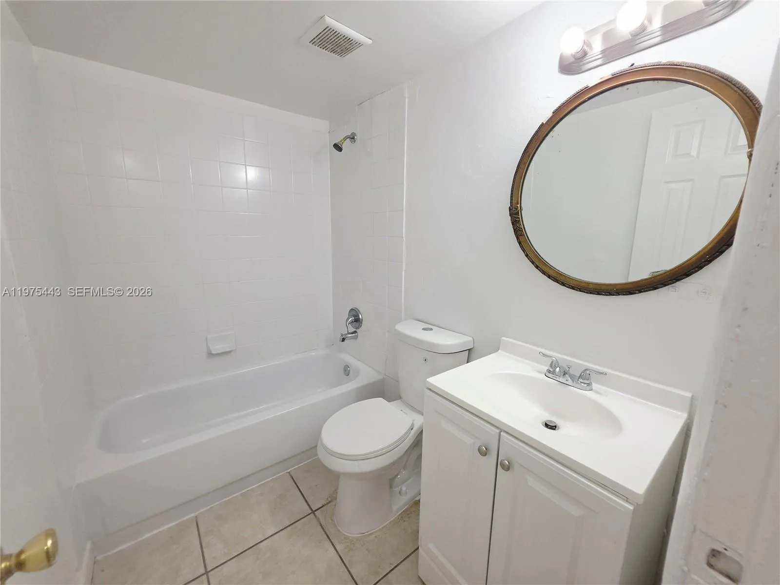 4160 Nw 21st St 124d, Lauderhill, Florida 33313, Lauderhill, Florida 33313, 2 Bedrooms Bedrooms, ,1 BathroomBathrooms,Residential,For Sale,4160 Nw 21st St 124d, Lauderhill, Florida 33313,A11975443
