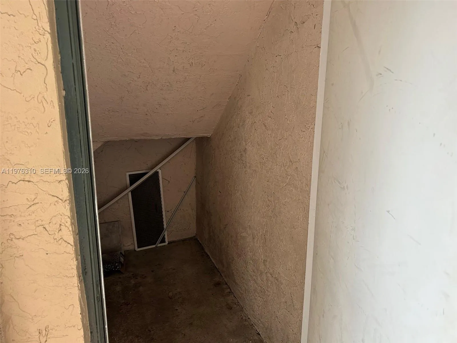 301 Sw 86th Ave 102, Pembroke Pines, Florida 33025, Pembroke Pines, Florida 33025, 3 Bedrooms Bedrooms, ,2 BathroomsBathrooms,Residential,For Sale,301 Sw 86th Ave 102, Pembroke Pines, Florida 33025,A11976310