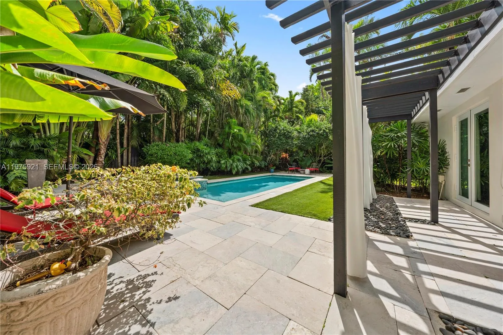 3821 Braganza Ave 3821, Miami, Florida 33133, Miami, Florida 33133, 2 Bedrooms Bedrooms, ,2 BathroomsBathrooms,Residential Lease,For Rent,3821 Braganza Ave 3821, Miami, Florida 33133,A11975921