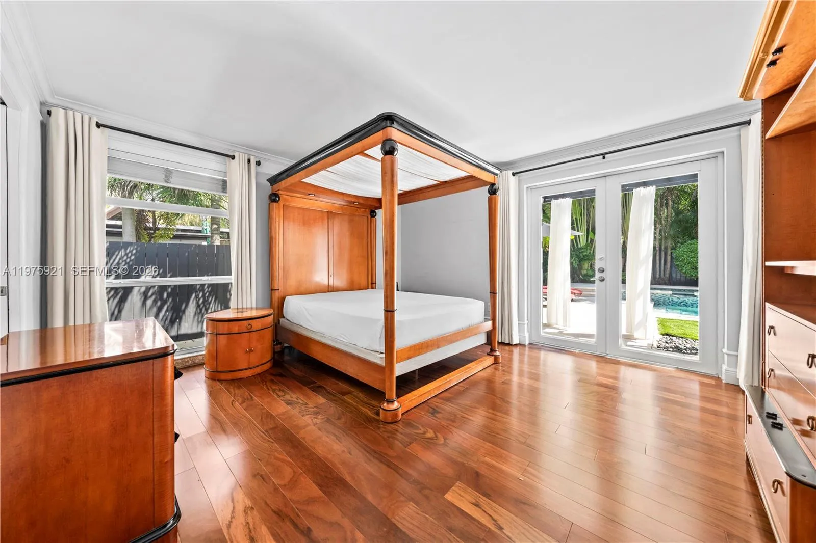 3821 Braganza Ave 3821, Miami, Florida 33133, Miami, Florida 33133, 2 Bedrooms Bedrooms, ,2 BathroomsBathrooms,Residential Lease,For Rent,3821 Braganza Ave 3821, Miami, Florida 33133,A11975921