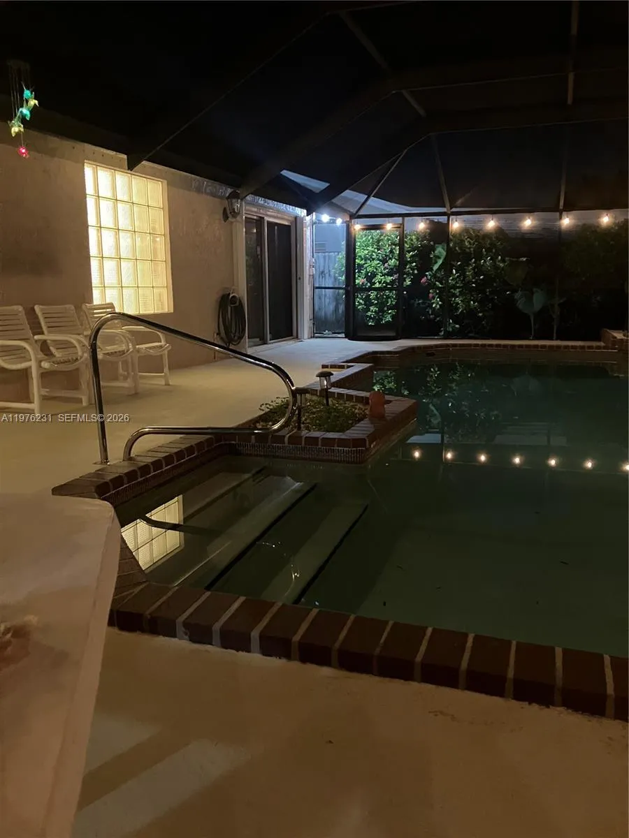 9833 Sw 133rd Pl, Miami, Florida 33186, Miami, Florida 33186, 3 Bedrooms Bedrooms, ,2 BathroomsBathrooms,Residential,For Sale,9833 Sw 133rd Pl, Miami, Florida 33186,A11976231