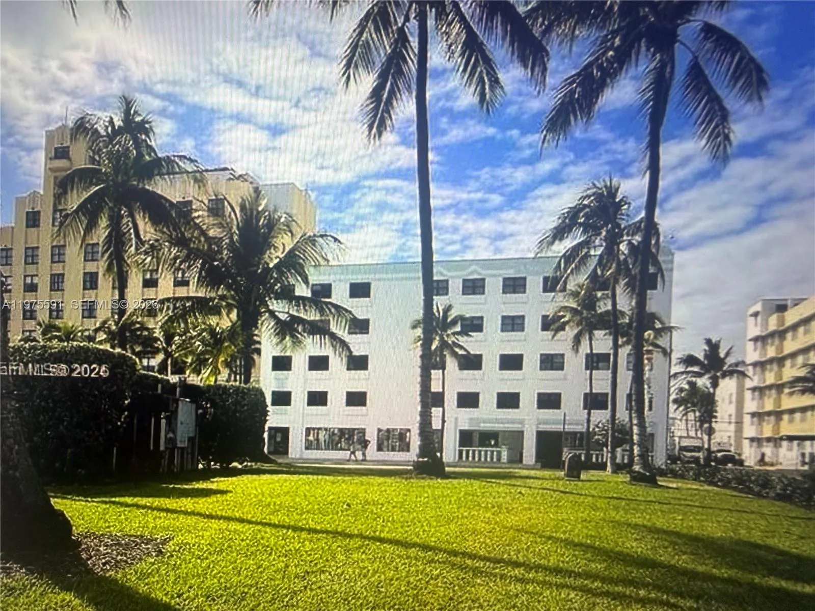 1390 Ocean Dr 304, Miami Beach, Florida 33139, Miami Beach, Florida 33139, 1 Bedroom Bedrooms, ,1 BathroomBathrooms,Residential,For Sale,1390 Ocean Dr 304, Miami Beach, Florida 33139,A11975591
