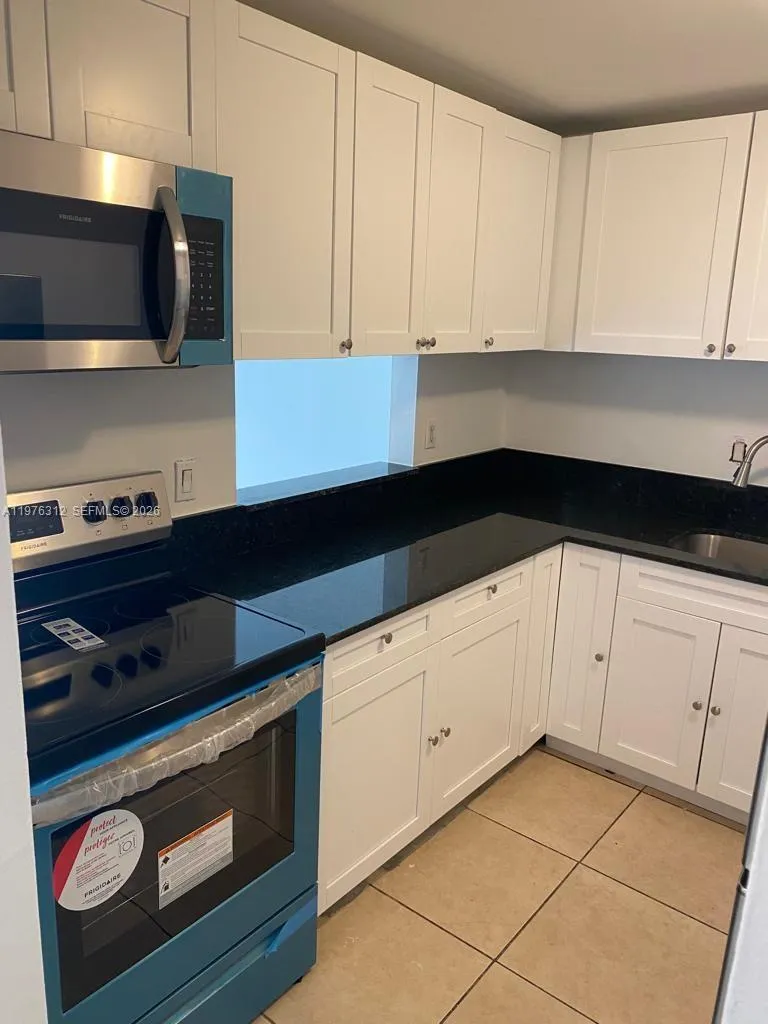 5122 Nw 79th Ave 303, Doral, Florida 33166, Doral, Florida 33166, 1 Bedroom Bedrooms, ,1 BathroomBathrooms,Residential Lease,For Rent,5122 Nw 79th Ave 303, Doral, Florida 33166,A11976312 5122 Nw 79th Ave 303, Doral, Florida 33166, Doral, Florida 33166, 1 Bedroom Bedrooms, ,1 BathroomBathrooms,Residential Lease,For Rent,5122 Nw 79th Ave 303, Doral, Florida 33166,A11976312