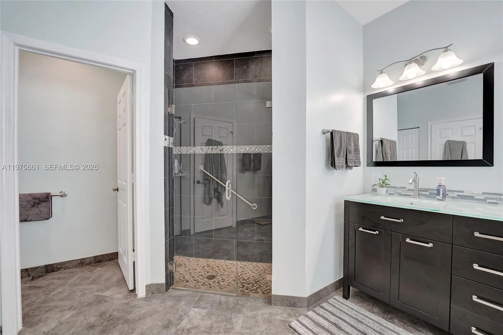 2458 Greenbrier Ct, Weston, Florida 33327, Weston, Florida 33327, 5 Bedrooms Bedrooms, ,3 BathroomsBathrooms,Residential,For Sale,2458 Greenbrier Ct, Weston, Florida 33327,A11975661