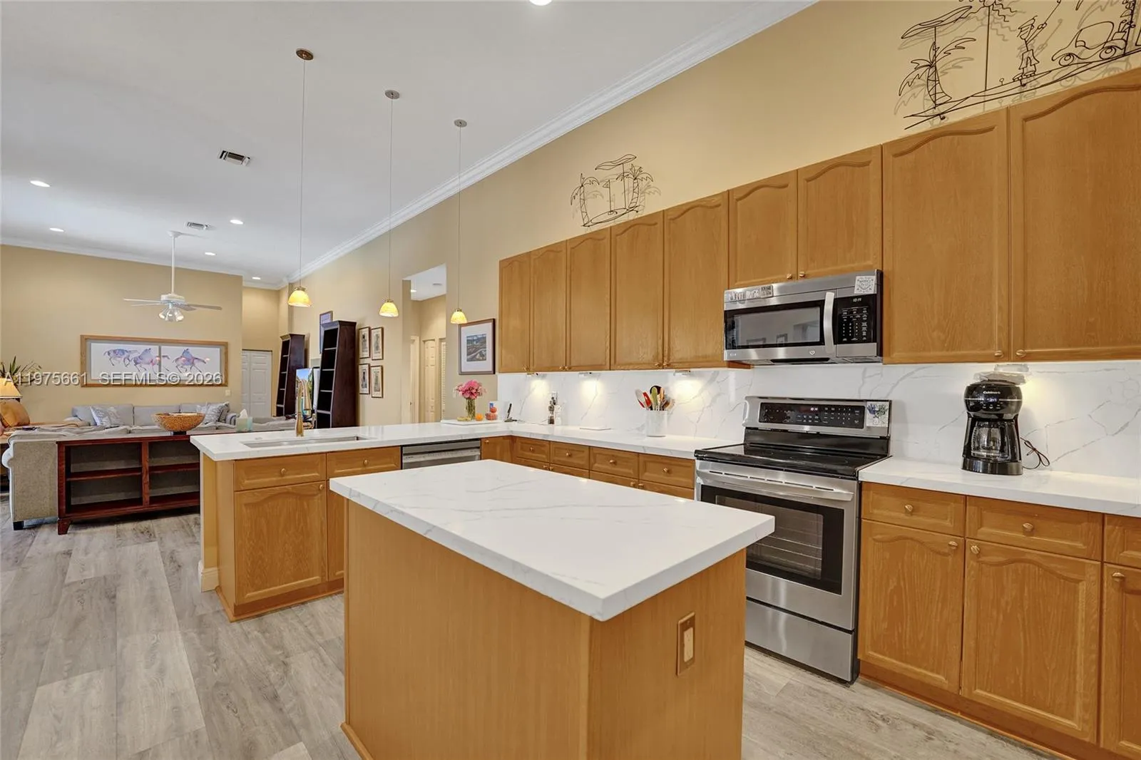 2458 Greenbrier Ct, Weston, Florida 33327, Weston, Florida 33327, 5 Bedrooms Bedrooms, ,3 BathroomsBathrooms,Residential,For Sale,2458 Greenbrier Ct, Weston, Florida 33327,A11975661