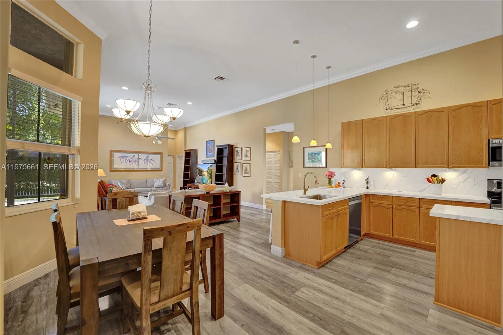 2458 Greenbrier Ct, Weston, Florida 33327, Weston, Florida 33327, 5 Bedrooms Bedrooms, ,3 BathroomsBathrooms,Residential,For Sale,2458 Greenbrier Ct, Weston, Florida 33327,A11975661