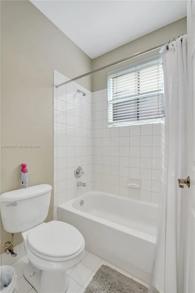 2458 Greenbrier Ct, Weston, Florida 33327, Weston, Florida 33327, 5 Bedrooms Bedrooms, ,3 BathroomsBathrooms,Residential,For Sale,2458 Greenbrier Ct, Weston, Florida 33327,A11975661