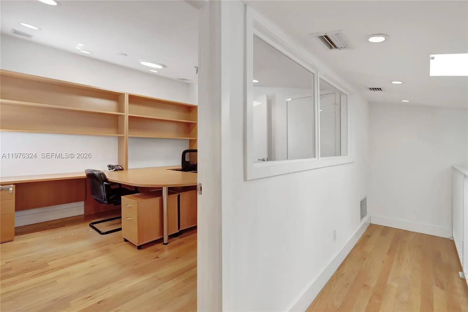10769 Sw 104th St B3, Miami, Florida 33176, Miami, Florida 33176, ,Commercial Lease,For Rent,10769 Sw 104th St B3, Miami, Florida 33176,A11976324