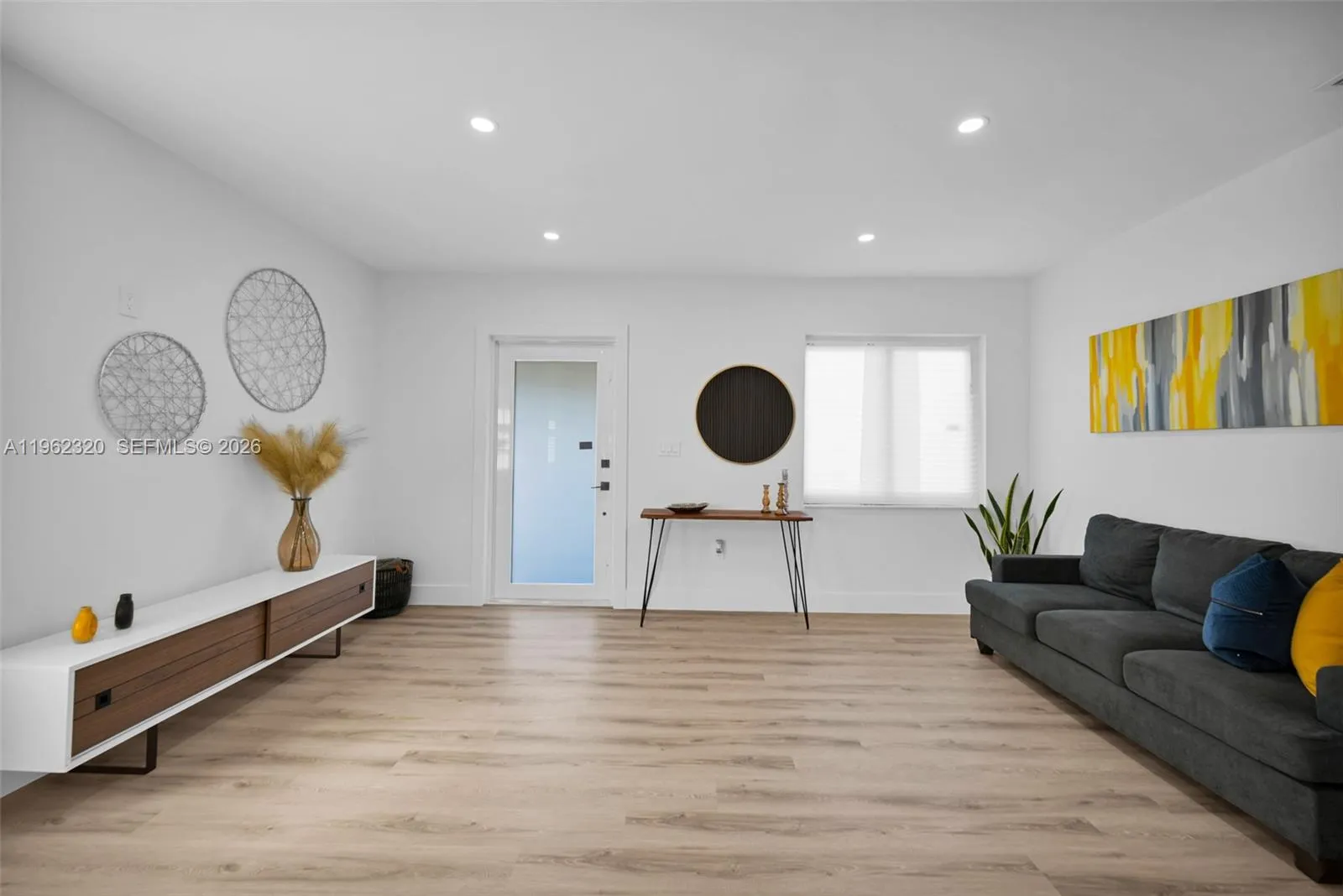 6540 Sw 4th St 6540, Miami, Florida 33144, Miami, Florida 33144, 3 Bedrooms Bedrooms, ,1 BathroomBathrooms,Residential Lease,For Rent,6540 Sw 4th St 6540, Miami, Florida 33144,A11962320