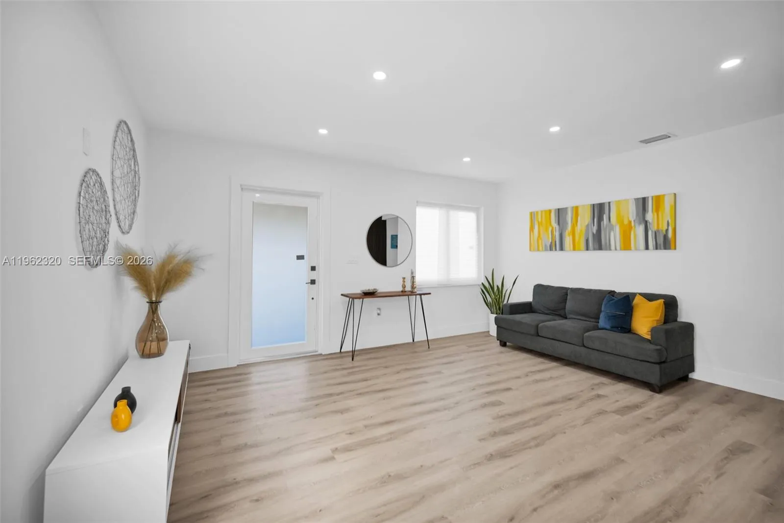 6540 Sw 4th St 6540, Miami, Florida 33144, Miami, Florida 33144, 3 Bedrooms Bedrooms, ,1 BathroomBathrooms,Residential Lease,For Rent,6540 Sw 4th St 6540, Miami, Florida 33144,A11962320