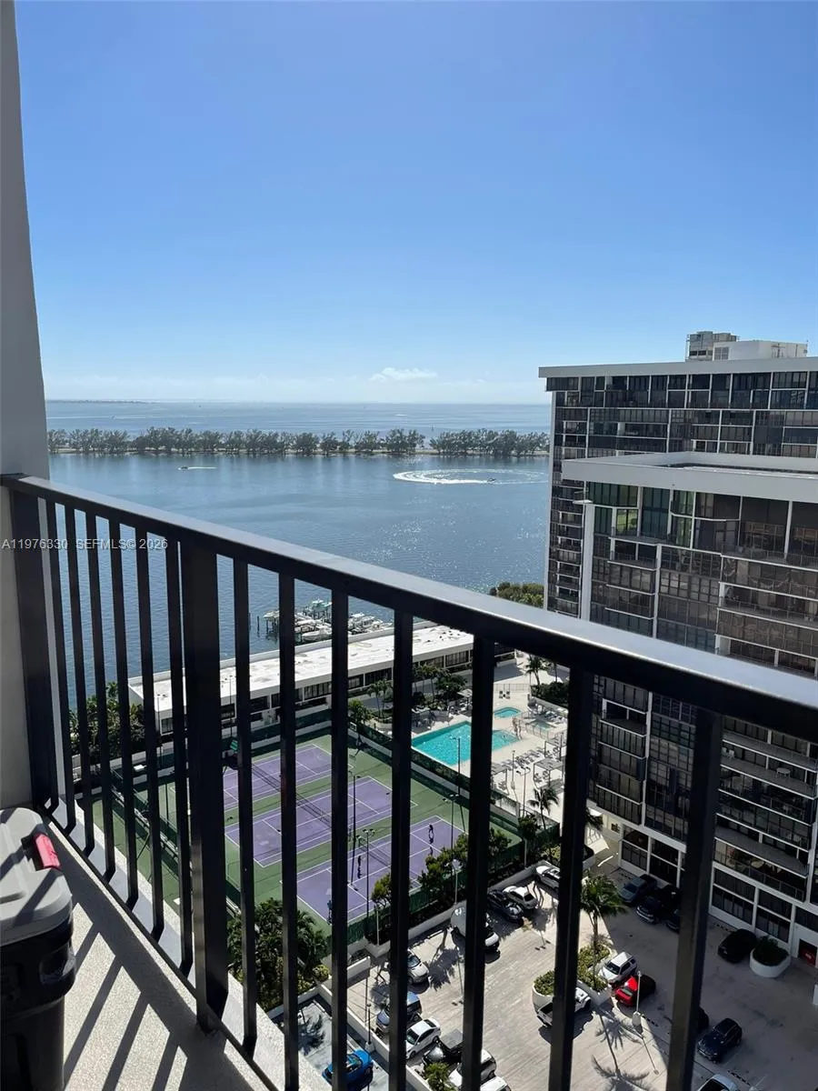 1901 Brickell Ave B2207, Miami, Florida 33129, Miami, Florida 33129, 1 Bedroom Bedrooms, ,1 BathroomBathrooms,Residential Lease,For Rent,1901 Brickell Ave B2207, Miami, Florida 33129,A11976330