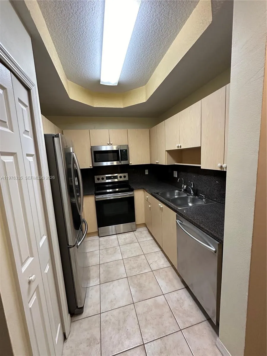 745 Sw 107th Ave 2207, Pembroke Pines, Florida 330, Pembroke Pines, Florida 33025, 3 Bedrooms Bedrooms, ,2 BathroomsBathrooms,Residential Lease,For Rent,745 Sw 107th Ave 2207, Pembroke Pines, Florida 330,A11976335