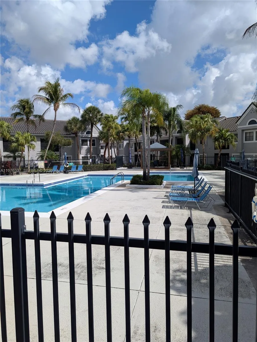 15067 Sw 103rd Ter 14204, Miami, Florida 33196, Miami, Florida 33196, 1 Bedroom Bedrooms, ,1 BathroomBathrooms,Residential Lease,For Rent,15067 Sw 103rd Ter 14204, Miami, Florida 33196,A11976337