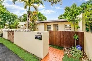 13726 Kendale Lakes Dr 13726, Miami, Florida 33183, Miami, Florida 33183, 3 Bedrooms Bedrooms, ,2 BathroomsBathrooms,Residential Lease,For Rent,13726 Kendale Lakes Dr 13726, Miami, Florida 33183,A11976348 13726 Kendale Lakes Dr 13726, Miami, Florida 33183, Miami, Florida 33183, 3 Bedrooms Bedrooms, ,2 BathroomsBathrooms,Residential Lease,For Rent,13726 Kendale Lakes Dr 13726, Miami, Florida 33183,A11976348