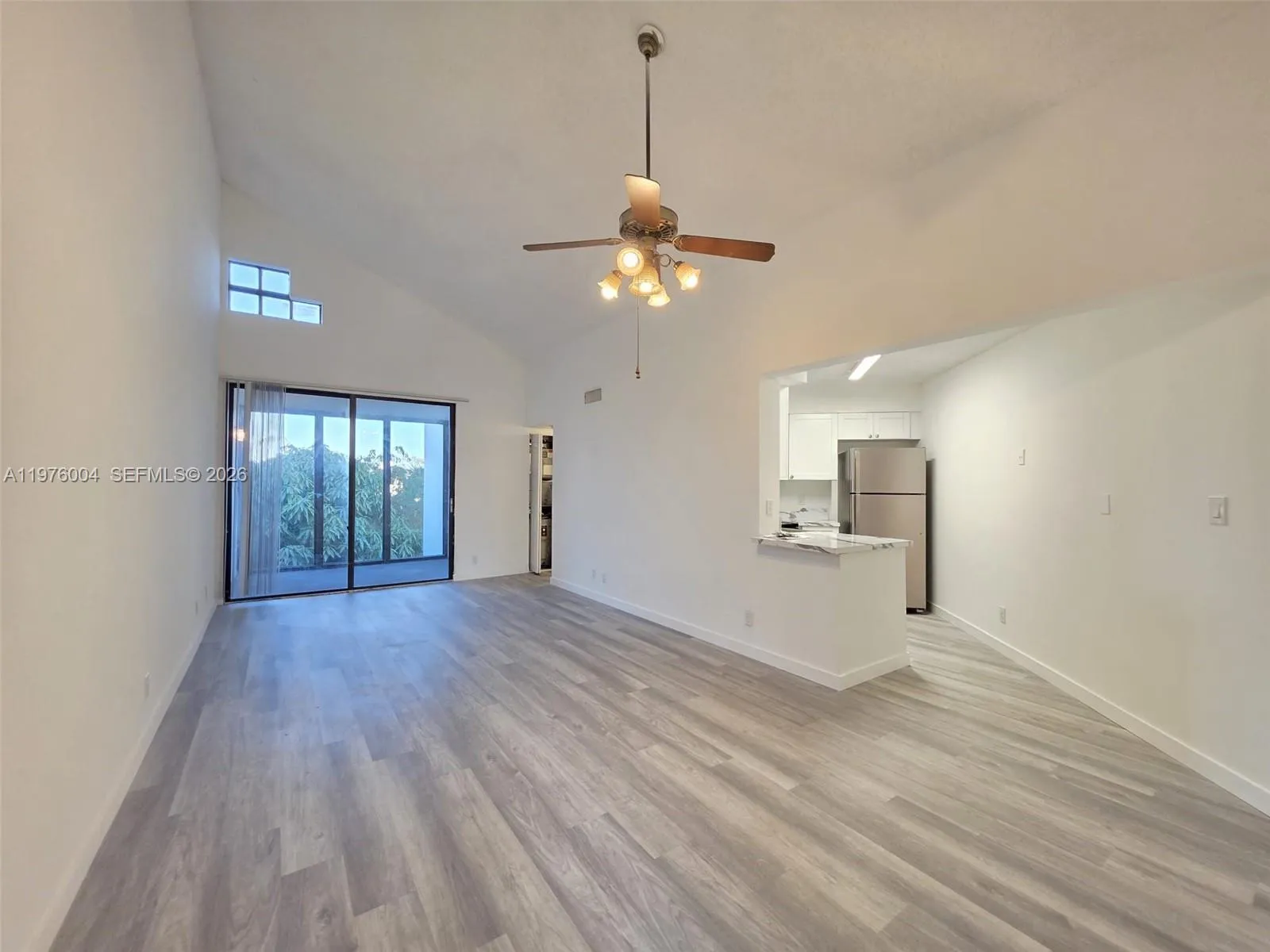 210 Lake Pointe Dr 304, Oakland Park, Florida 3330, Oakland Park, Florida 33309, 2 Bedrooms Bedrooms, ,2 BathroomsBathrooms,Residential,For Sale,210 Lake Pointe Dr 304, Oakland Park, Florida 3330,A11976004
