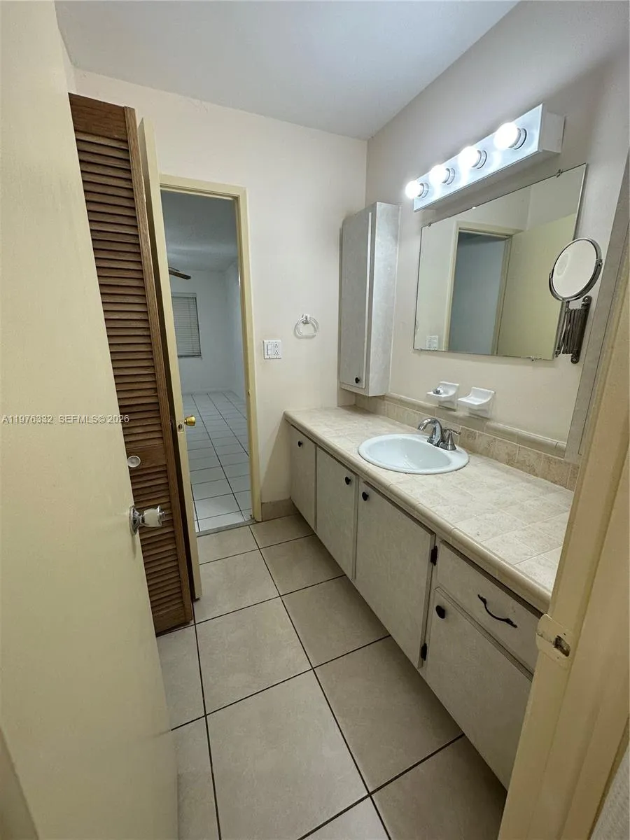 11279 Sw 88th St 210k, Miami, Florida 33176, Miami, Florida 33176, 1 Bedroom Bedrooms, ,1 BathroomBathrooms,Residential,For Sale,11279 Sw 88th St 210k, Miami, Florida 33176,A11976332
