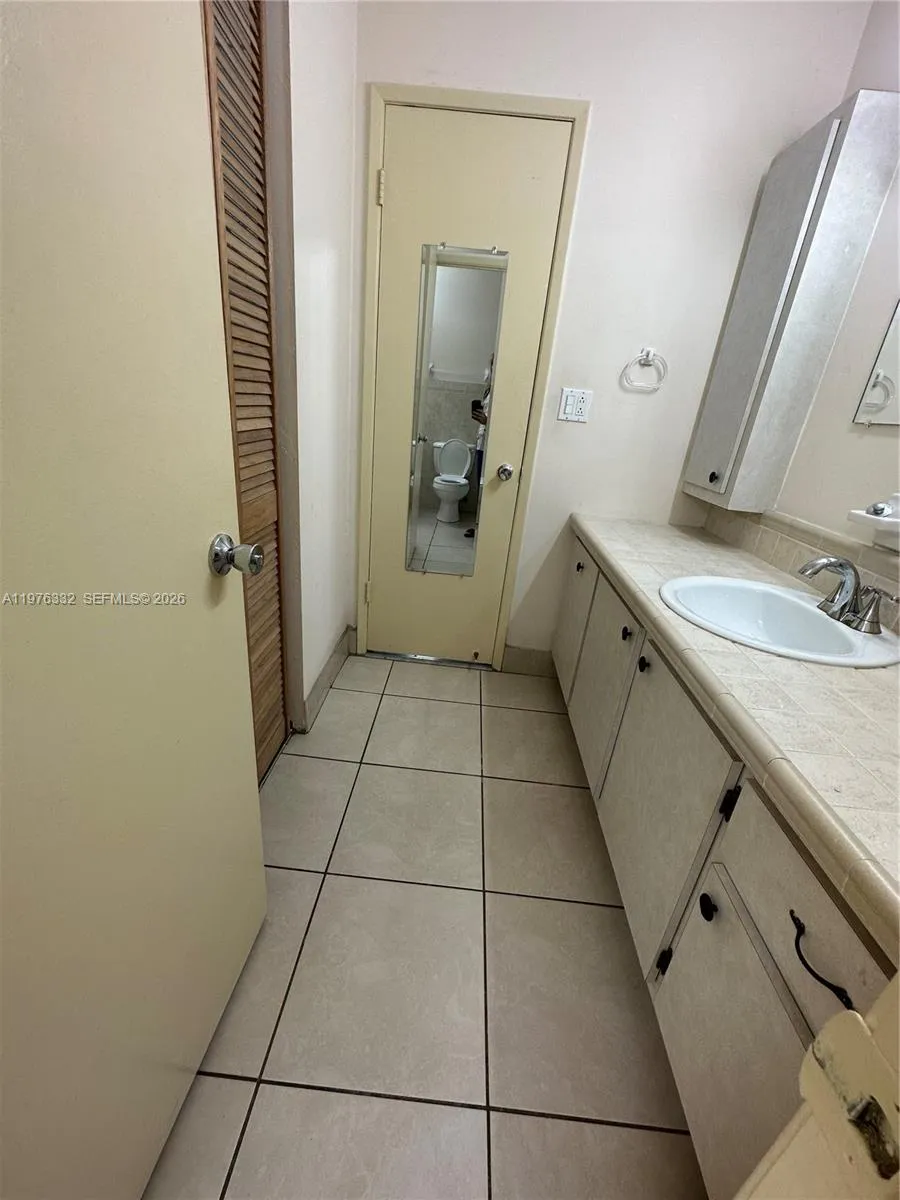 11279 Sw 88th St 210k, Miami, Florida 33176, Miami, Florida 33176, 1 Bedroom Bedrooms, ,1 BathroomBathrooms,Residential,For Sale,11279 Sw 88th St 210k, Miami, Florida 33176,A11976332