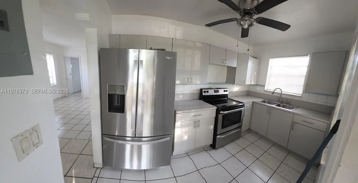 2990 Nw 28th St, Miami, Florida 33142, Miami, Florida 33142, 2 Bedrooms Bedrooms, ,1 BathroomBathrooms,Residential Lease,For Rent,2990 Nw 28th St, Miami, Florida 33142,A11976373