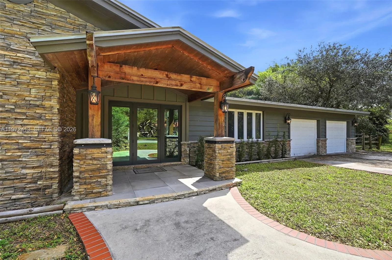 400 Farmington Dr, Plantation, Florida 33317, Plantation, Florida 33317, 4 Bedrooms Bedrooms, ,3 BathroomsBathrooms,Residential,For Sale,400 Farmington Dr, Plantation, Florida 33317,A11972413