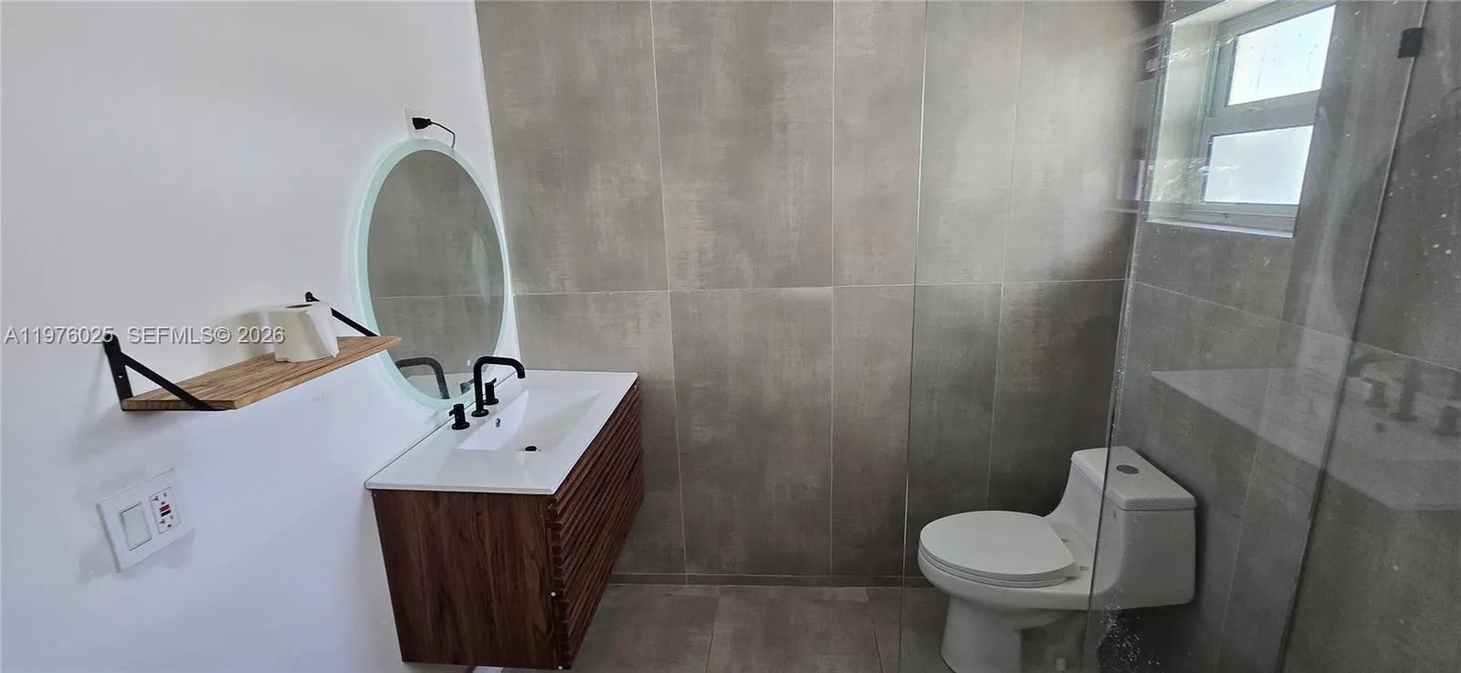 Large Bathroom