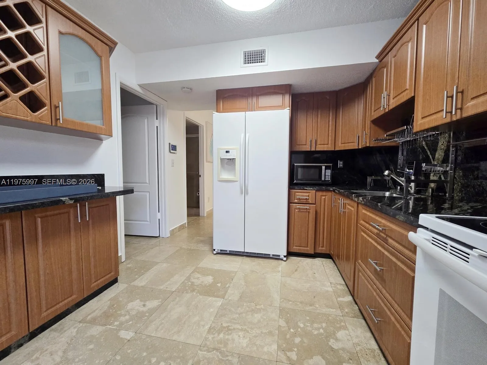 7211 W 24th Ave 2370, Hialeah, Florida 33016, Hialeah, Florida 33016, 3 Bedrooms Bedrooms, ,2 BathroomsBathrooms,Residential Lease,For Rent,7211 W 24th Ave 2370, Hialeah, Florida 33016,A11975997