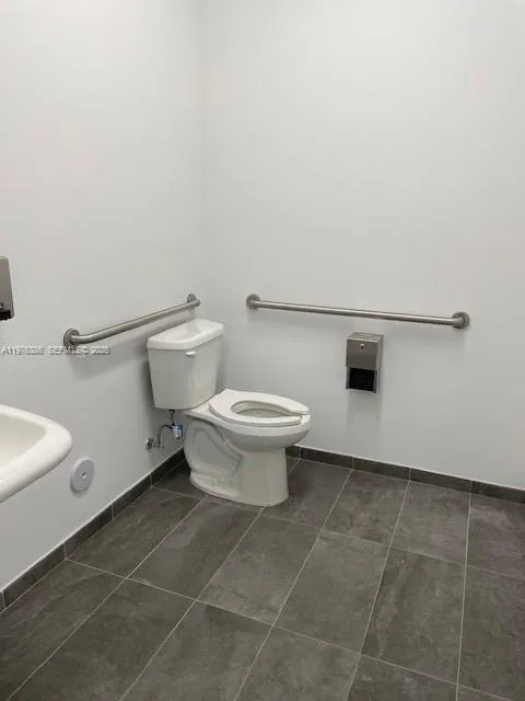 10890 Nw 17th St 130, Sweetwater, Florida 33172, Sweetwater, Florida 33172, ,Commercial Sale,For Sale,10890 Nw 17th St 130, Sweetwater, Florida 33172,A11976386