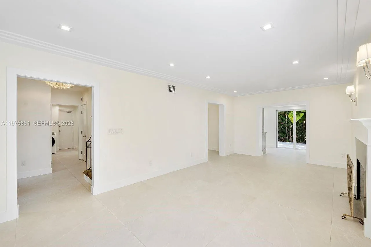 6517 Castaneda St 0, Coral Gables, Florida 33146, Coral Gables, Florida 33146, 3 Bedrooms Bedrooms, ,2 BathroomsBathrooms,Residential Lease,For Rent,6517 Castaneda St 0, Coral Gables, Florida 33146,A11975891