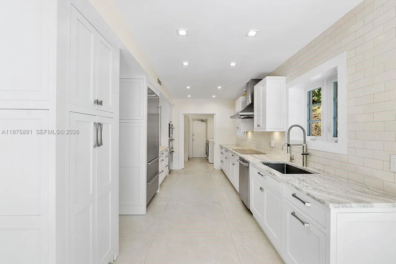 6517 Castaneda St 0, Coral Gables, Florida 33146, Coral Gables, Florida 33146, 3 Bedrooms Bedrooms, ,2 BathroomsBathrooms,Residential Lease,For Rent,6517 Castaneda St 0, Coral Gables, Florida 33146,A11975891