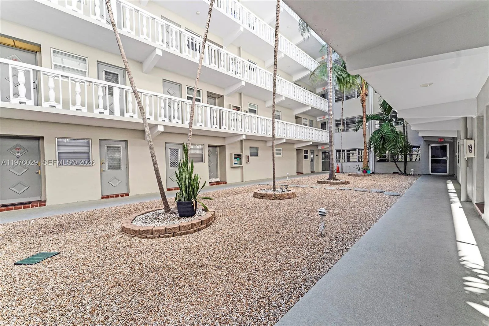 330 Se 2nd St 103g, Hallandale Beach, Florida 3300, Hallandale Beach, Florida 33009, 1 Bedroom Bedrooms, ,1 BathroomBathrooms,Residential,For Sale,330 Se 2nd St 103g, Hallandale Beach, Florida 3300,A11976029