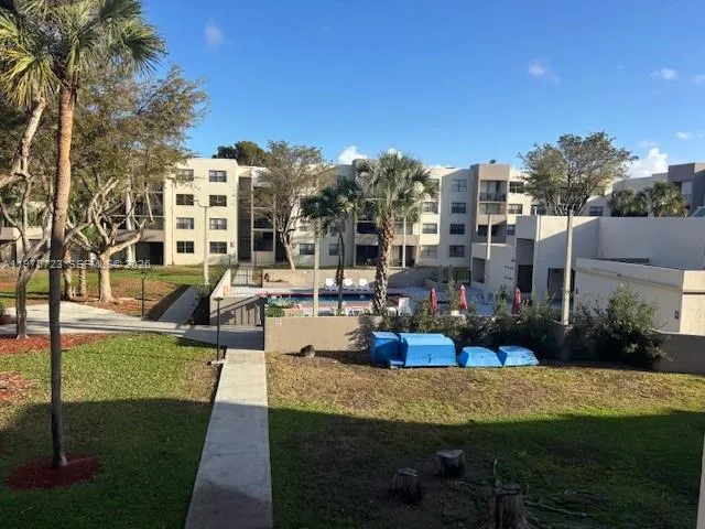 8004 Sw 149th Ave C310, Miami, Florida 33193, Miami, Florida 33193, 2 Bedrooms Bedrooms, ,2 BathroomsBathrooms,Residential Lease,For Rent,8004 Sw 149th Ave C310, Miami, Florida 33193,A11975723