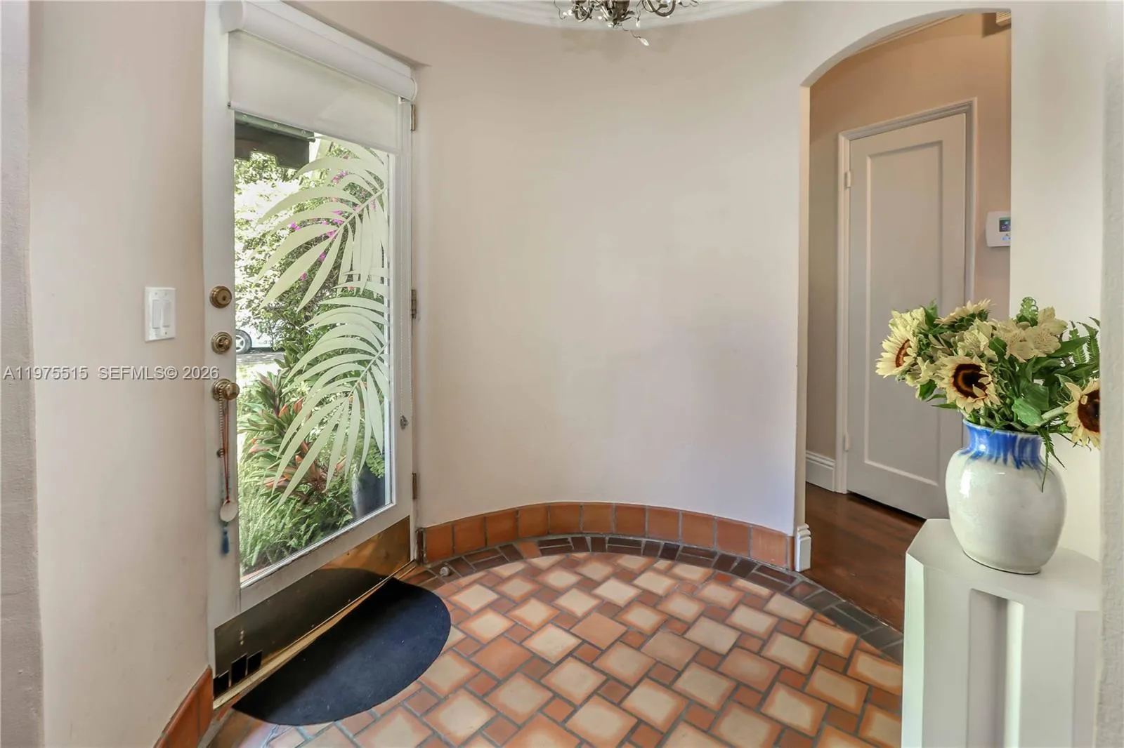 1260 La Mancha Ave, Coral Gables, Florida 33134, Coral Gables, Florida 33134, 2 Bedrooms Bedrooms, ,1 BathroomBathrooms,Residential Lease,For Rent,1260 La Mancha Ave, Coral Gables, Florida 33134,A11975515