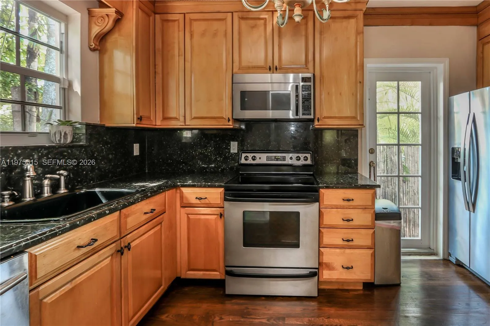 1260 La Mancha Ave, Coral Gables, Florida 33134, Coral Gables, Florida 33134, 2 Bedrooms Bedrooms, ,1 BathroomBathrooms,Residential Lease,For Rent,1260 La Mancha Ave, Coral Gables, Florida 33134,A11975515