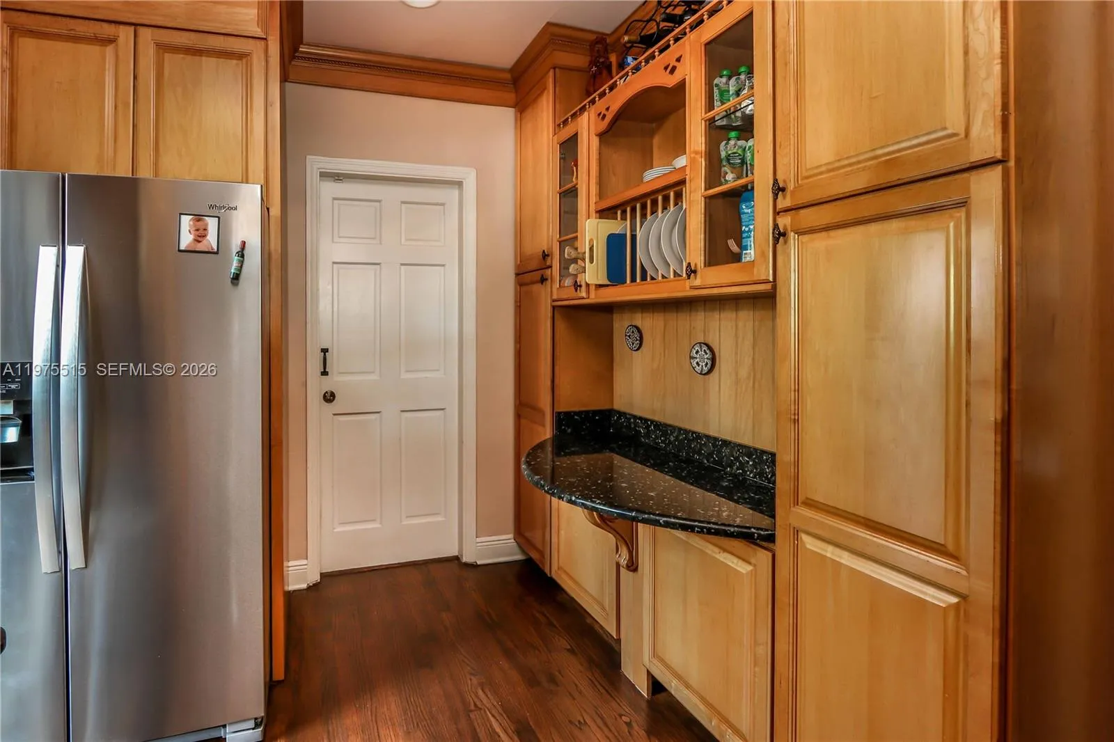 1260 La Mancha Ave, Coral Gables, Florida 33134, Coral Gables, Florida 33134, 2 Bedrooms Bedrooms, ,1 BathroomBathrooms,Residential Lease,For Rent,1260 La Mancha Ave, Coral Gables, Florida 33134,A11975515