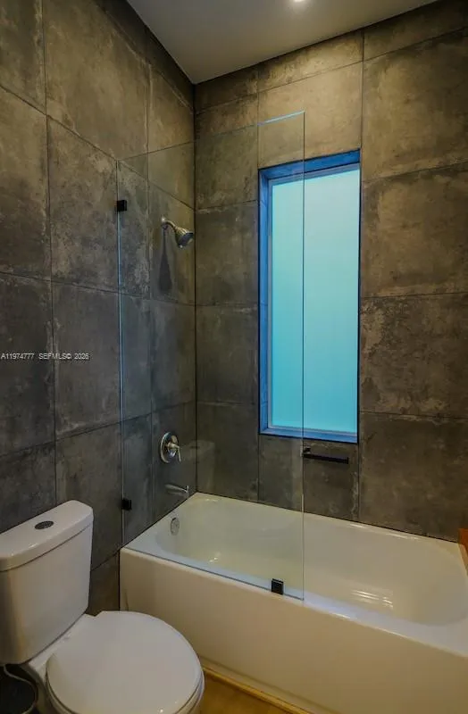 112 Nw 24th Ct, Miami, Florida 33125, Miami, Florida 33125, 4 Bedrooms Bedrooms, ,3 BathroomsBathrooms,Residential Lease,For Rent,112 Nw 24th Ct, Miami, Florida 33125,A11974777