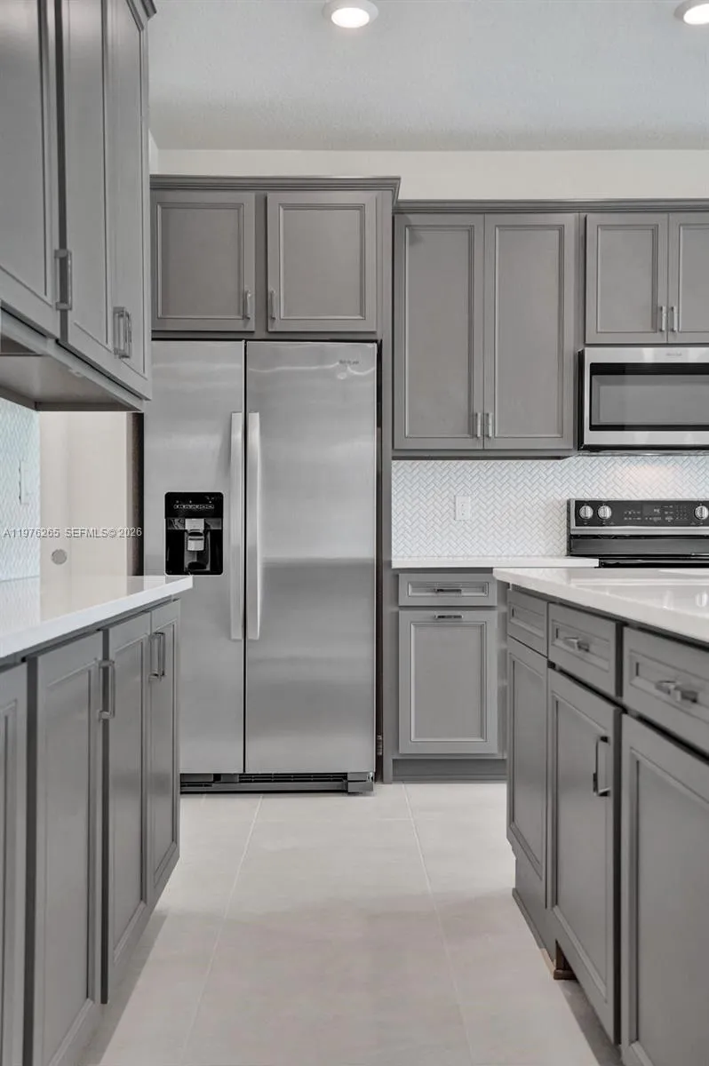 2202 S Appleton Circle S, Oakland Park, Florida 33, Oakland Park, Florida 33309, 3 Bedrooms Bedrooms, ,2 BathroomsBathrooms,Residential Lease,For Rent,2202 S Appleton Circle S, Oakland Park, Florida 33,A11976265
