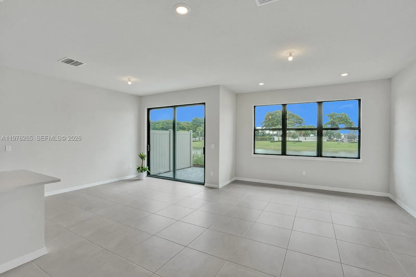 2202 S Appleton Circle S, Oakland Park, Florida 33, Oakland Park, Florida 33309, 3 Bedrooms Bedrooms, ,2 BathroomsBathrooms,Residential Lease,For Rent,2202 S Appleton Circle S, Oakland Park, Florida 33,A11976265