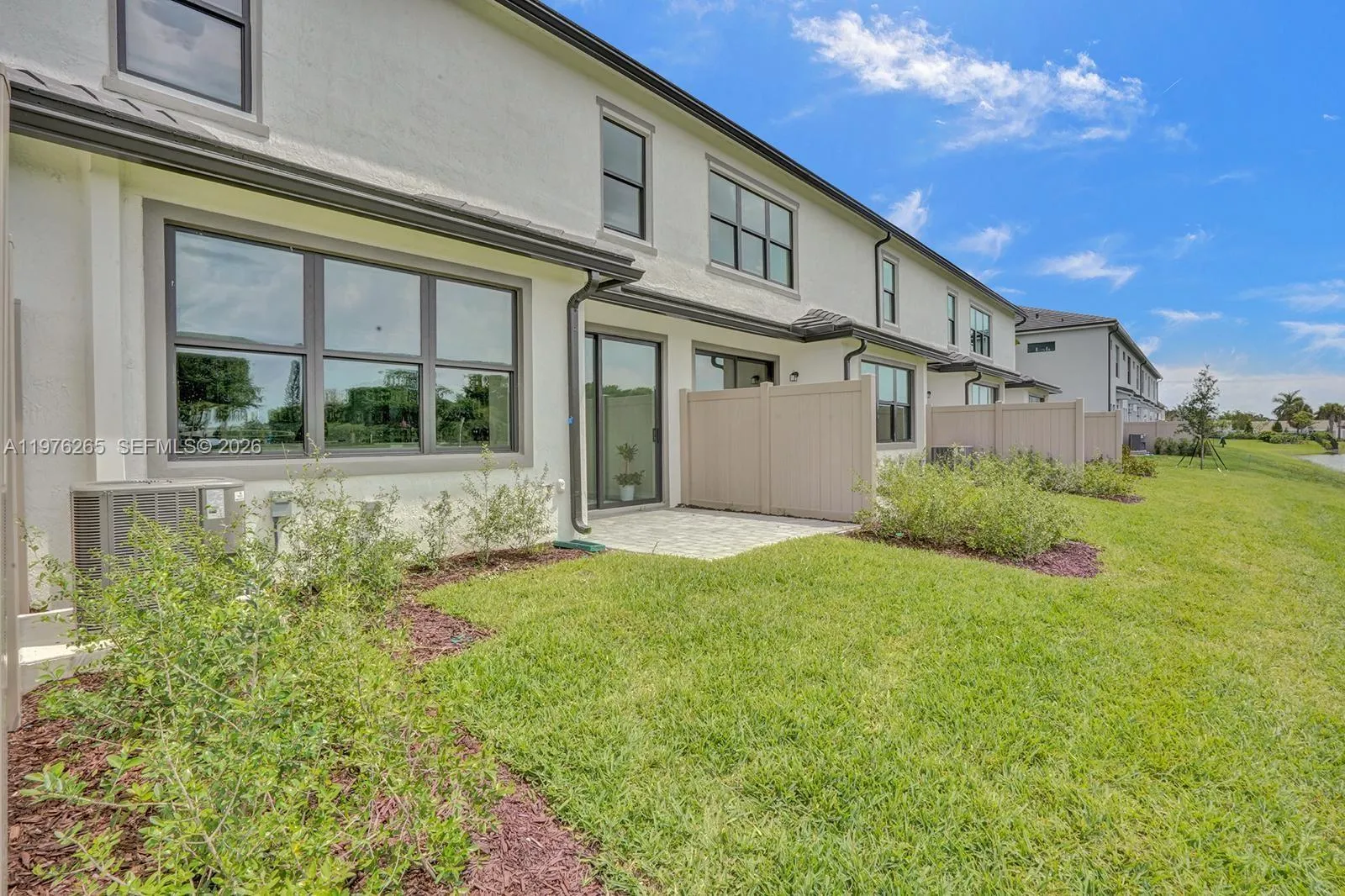 2202 S Appleton Circle S, Oakland Park, Florida 33, Oakland Park, Florida 33309, 3 Bedrooms Bedrooms, ,2 BathroomsBathrooms,Residential Lease,For Rent,2202 S Appleton Circle S, Oakland Park, Florida 33,A11976265
