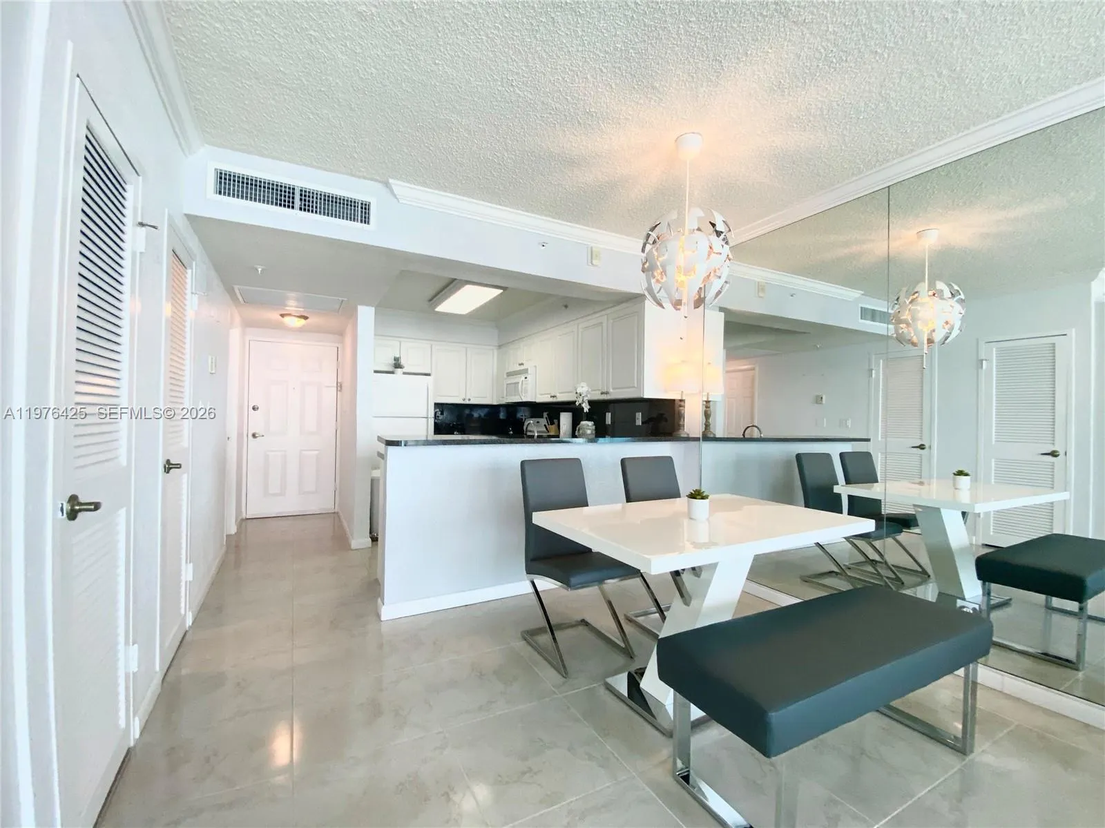 2501 S Ocean Dr 1104, Hollywood, Florida 33019, Hollywood, Florida 33019, ,1 BathroomBathrooms,Residential Lease,For Rent,2501 S Ocean Dr 1104, Hollywood, Florida 33019,A11976425