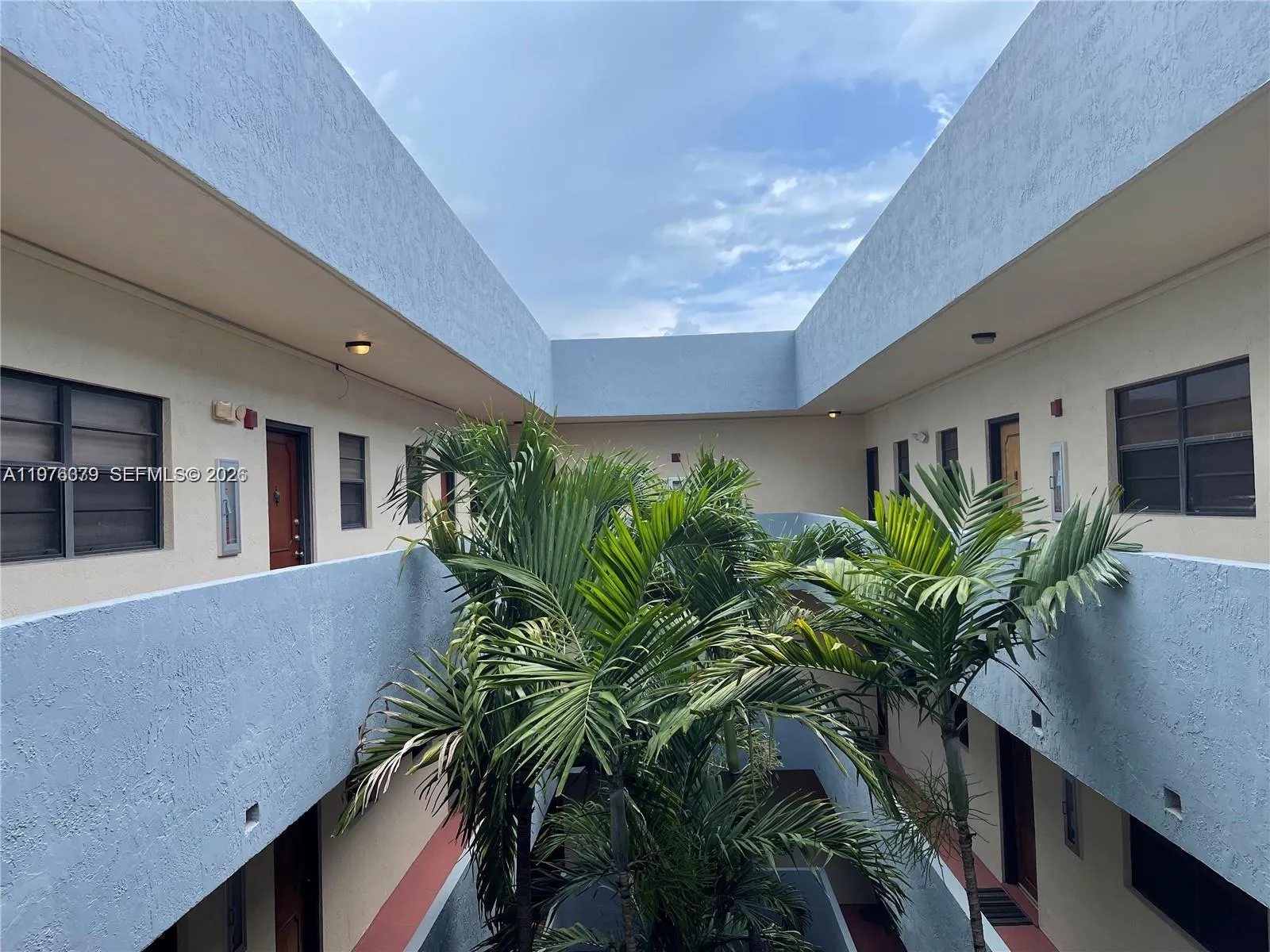 1250 Lincoln Rd 506, Miami Beach, Florida 33139, Miami Beach, Florida 33139, 2 Bedrooms Bedrooms, ,2 BathroomsBathrooms,Residential Lease,For Rent,1250 Lincoln Rd 506, Miami Beach, Florida 33139,A11976379