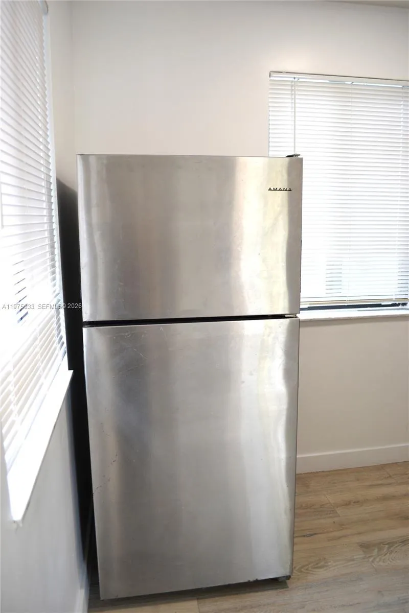 1035 Sw 4th St 3, Miami, Florida 33130, Miami, Florida 33130, 1 Bedroom Bedrooms, ,1 BathroomBathrooms,Residential Lease,For Rent,1035 Sw 4th St 3, Miami, Florida 33130,A11975033