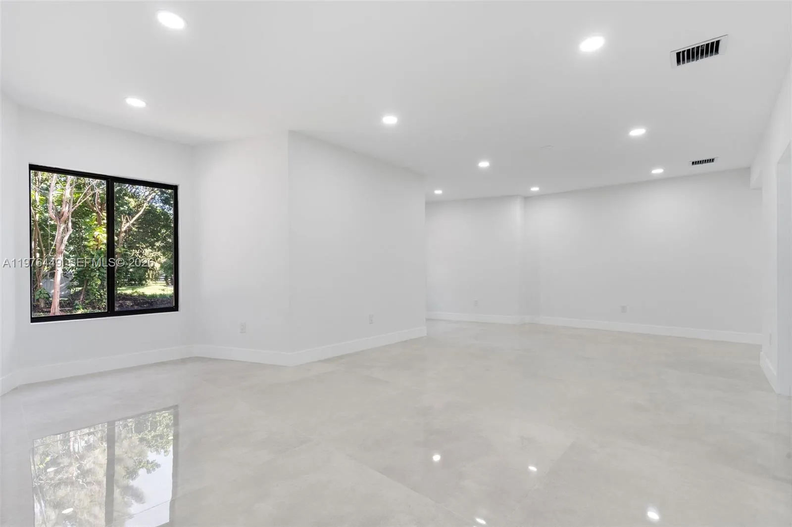 4800 Sw 61st Ave, Davie, Florida 33314, Davie, Florida 33314, 5 Bedrooms Bedrooms, ,4 BathroomsBathrooms,Residential Lease,For Rent,4800 Sw 61st Ave, Davie, Florida 33314,A11976449