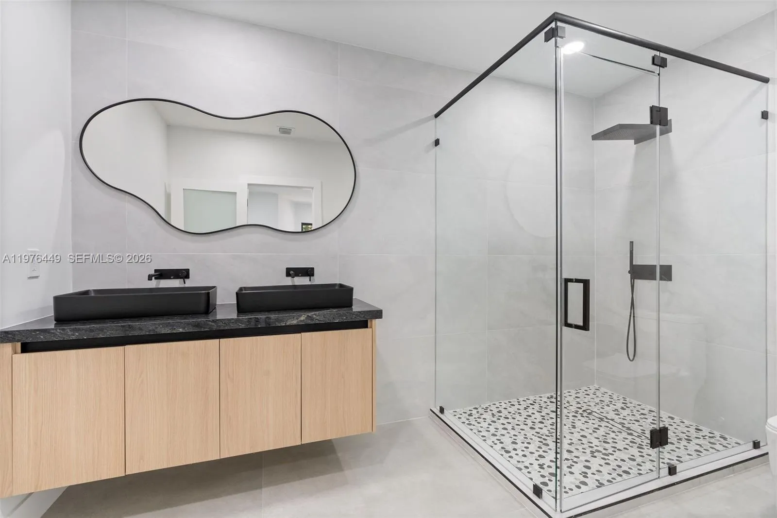 4800 Sw 61st Ave, Davie, Florida 33314, Davie, Florida 33314, 5 Bedrooms Bedrooms, ,4 BathroomsBathrooms,Residential Lease,For Rent,4800 Sw 61st Ave, Davie, Florida 33314,A11976449