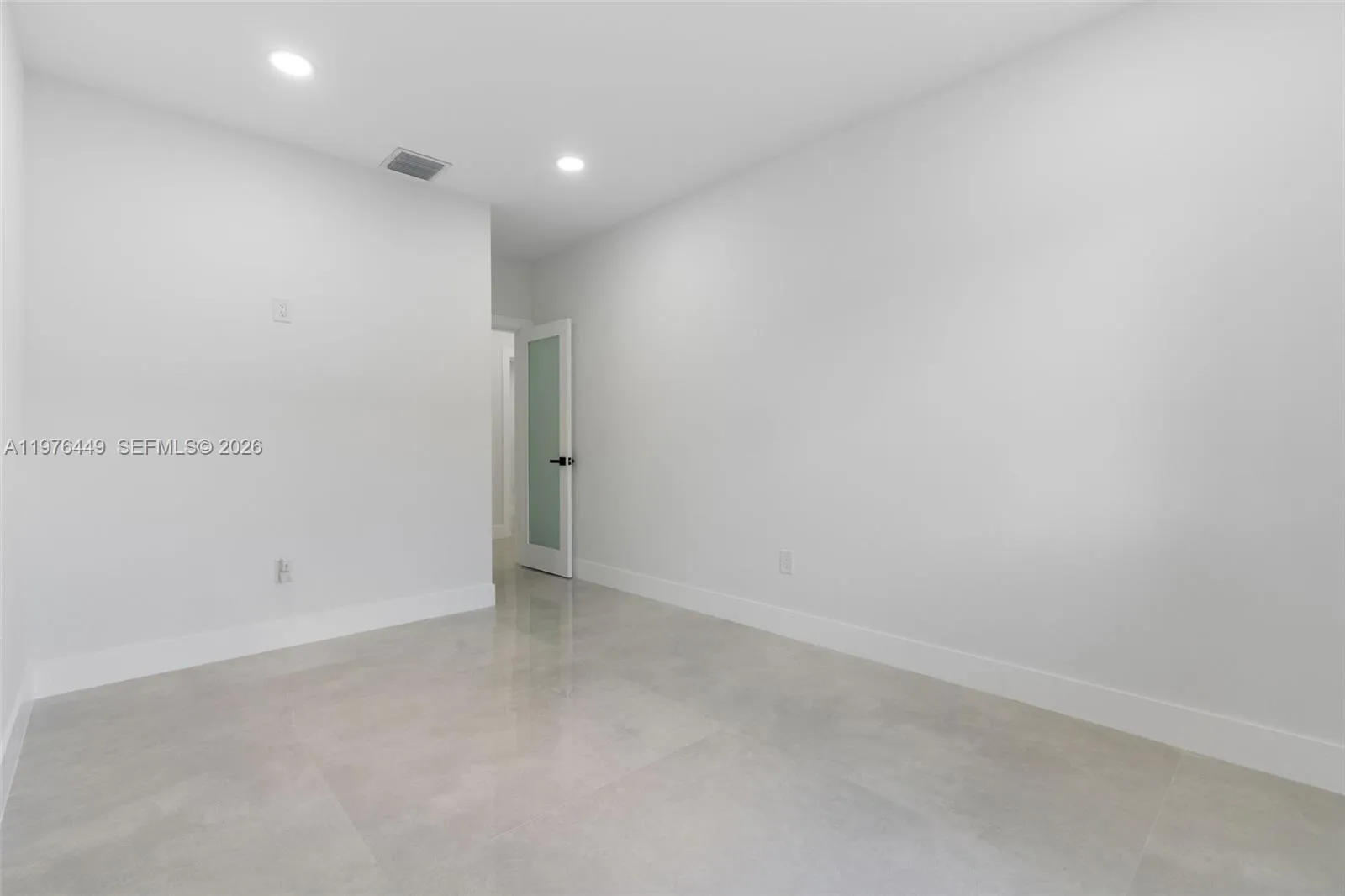 4800 Sw 61st Ave, Davie, Florida 33314, Davie, Florida 33314, 5 Bedrooms Bedrooms, ,4 BathroomsBathrooms,Residential Lease,For Rent,4800 Sw 61st Ave, Davie, Florida 33314,A11976449