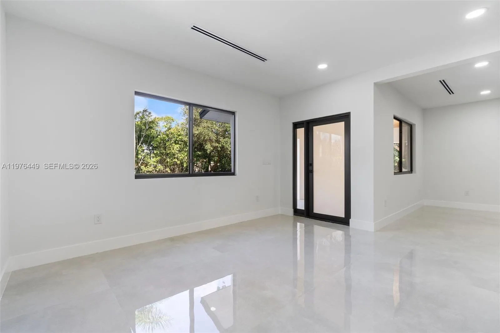 4800 Sw 61st Ave, Davie, Florida 33314, Davie, Florida 33314, 5 Bedrooms Bedrooms, ,4 BathroomsBathrooms,Residential Lease,For Rent,4800 Sw 61st Ave, Davie, Florida 33314,A11976449