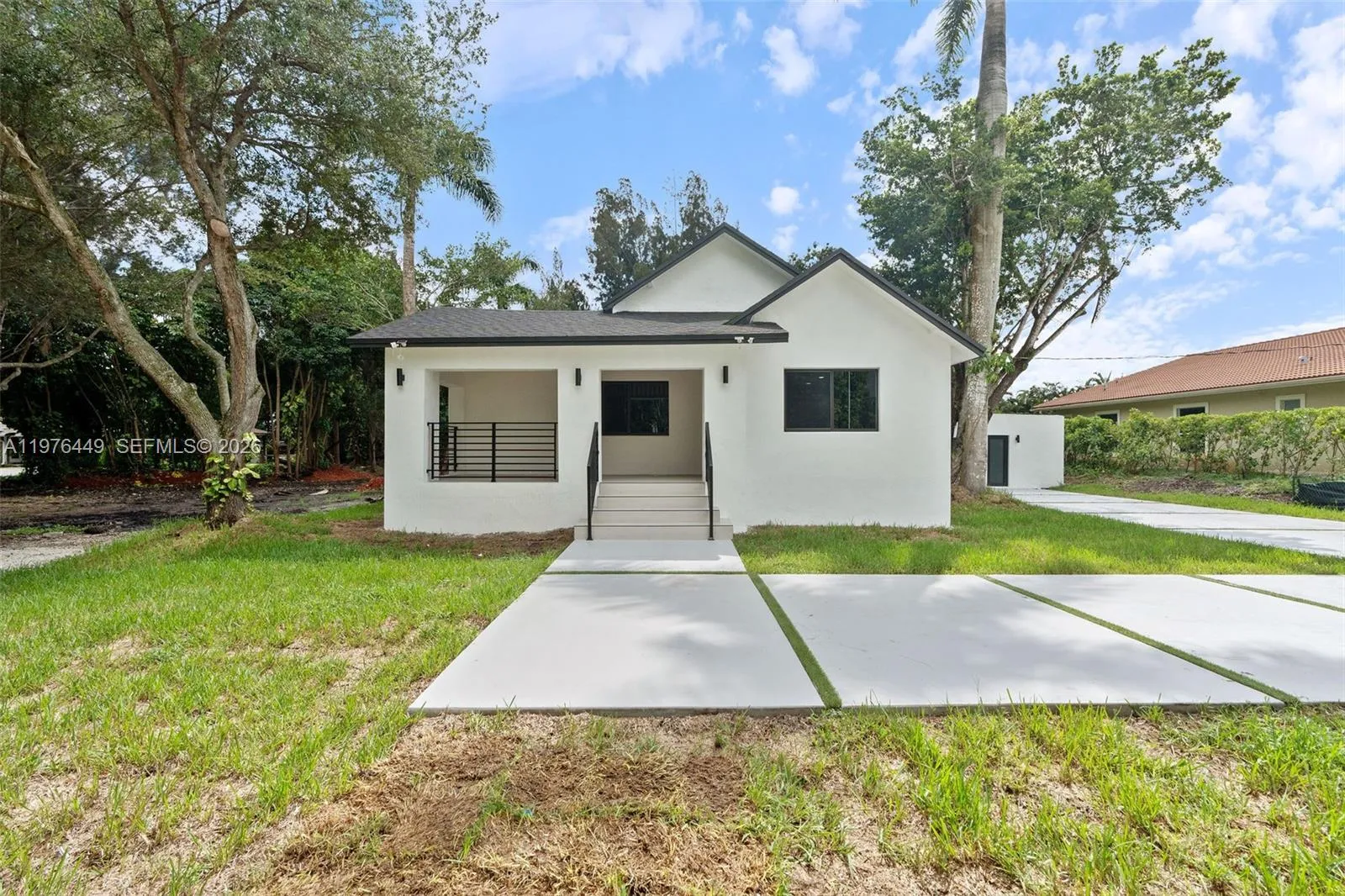 4800 Sw 61st Ave, Davie, Florida 33314, Davie, Florida 33314, 5 Bedrooms Bedrooms, ,4 BathroomsBathrooms,Residential Lease,For Rent,4800 Sw 61st Ave, Davie, Florida 33314,A11976449
